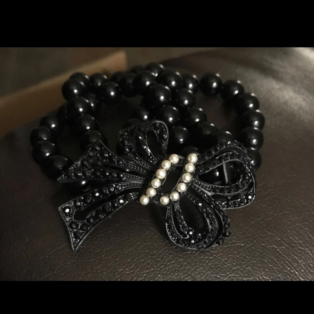 New black bow bracelet